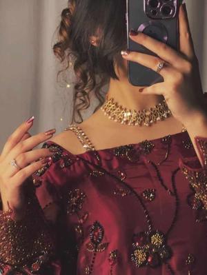 Kaviyatri (Khamoshi) logo