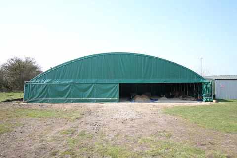 Hangar per aerei | Verde