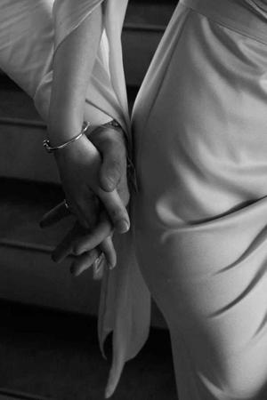 chapter 3.“Riven’s Claim”chapter 4."Hand in Hand, Always"