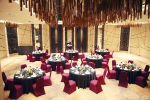 Experience Luxury at a 5 Star Hotel in Thane - Planet Hollywood