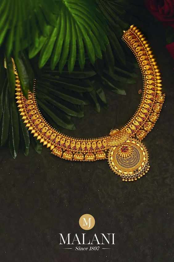 Exquisite 22K Gold Pendants – Timeless Elegance by Malani Jewelers