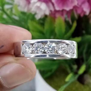 Alfredo Gem Yard - Men's Moissanite Wedding Bands
