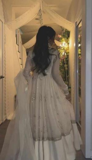 Chapter 5 . First glance