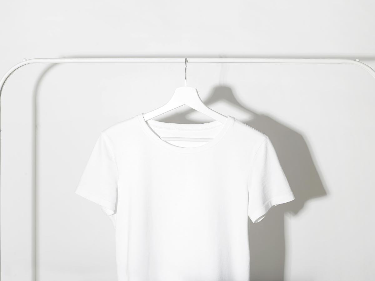 Why Premium Classic White T Shirt Collections Are a Smart Investment for Retailers