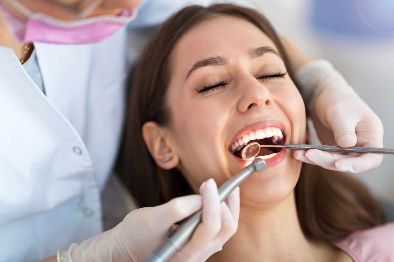 Finding the Best Local Dentist in Fontana for Emergencies and Routine Care