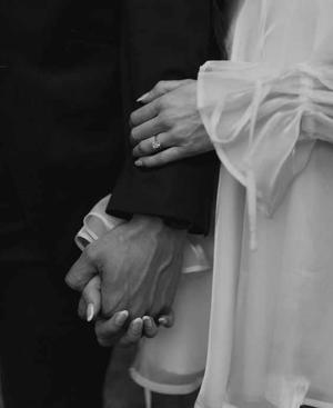 𝐀 𝐬𝐦𝐚𝐥𝐥 𝐠𝐢𝐟𝐭