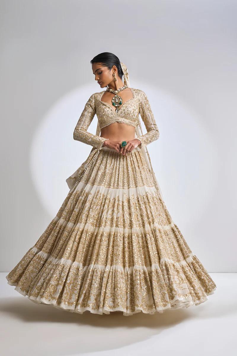 Look Alike, Not Identical: Smart Coordination for Wedding Day Fashion