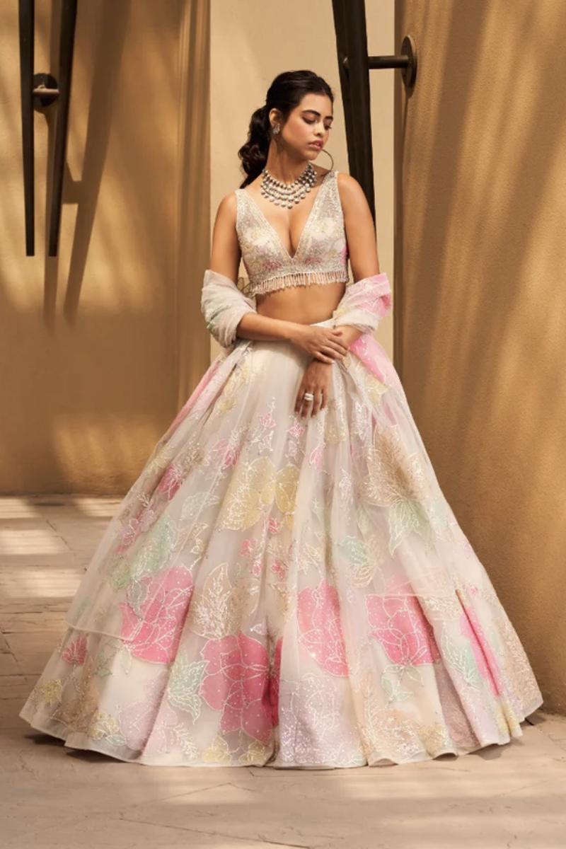 Dallas Diaries: Exploring Seasonal Indian Style Trends