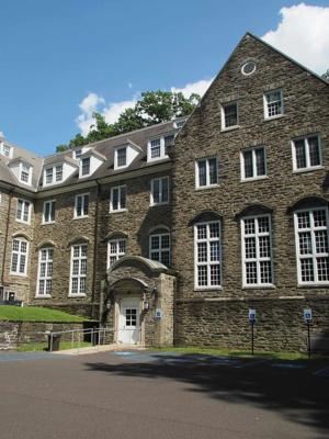 Her silence , His regret 🌹