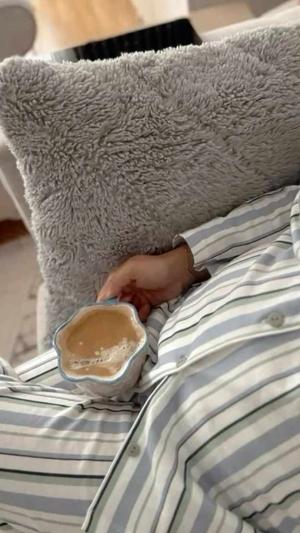 Chapter 5 ๐ (Feelings, Pain, Wife?)