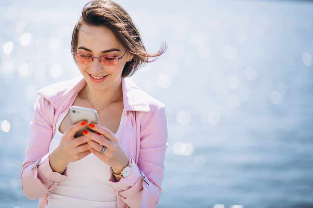 Send SMS Online in South Africa: How Africala Helps Businesses Reach Customers Easily