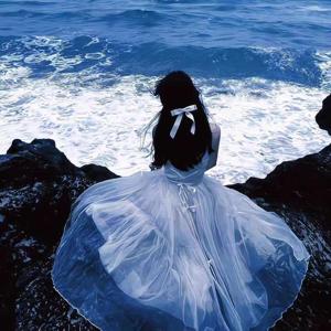 Mariella.Verse  logo