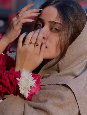 मेरी मोहब्बत की तौहीन हुई है..।