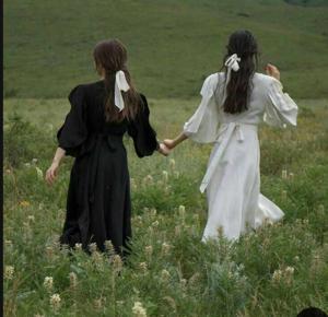 Author : Vanii - Ishkii  logo