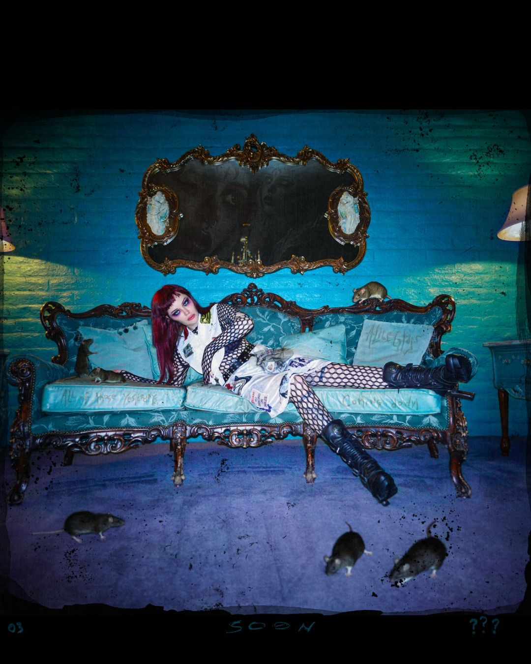 Why Alice Glass Is One of the Most Unique Artist in Pop Music