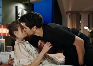 Ch-10: Passionate kiss 💋 / Information!!