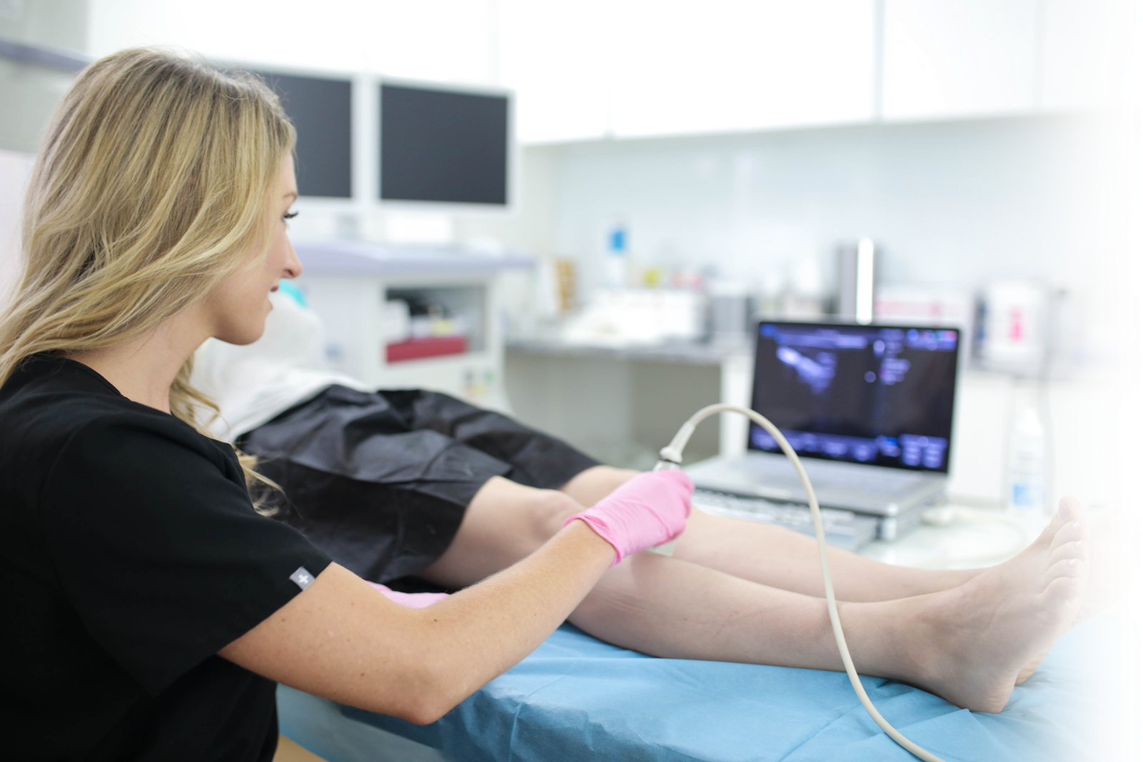 What Qualifications Should You Look for in a Vein Treatment Specialist?