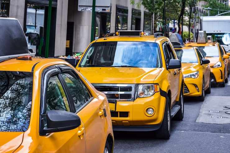 Book Maxi Cab Melbourne for Convenient & Comfortable Travel