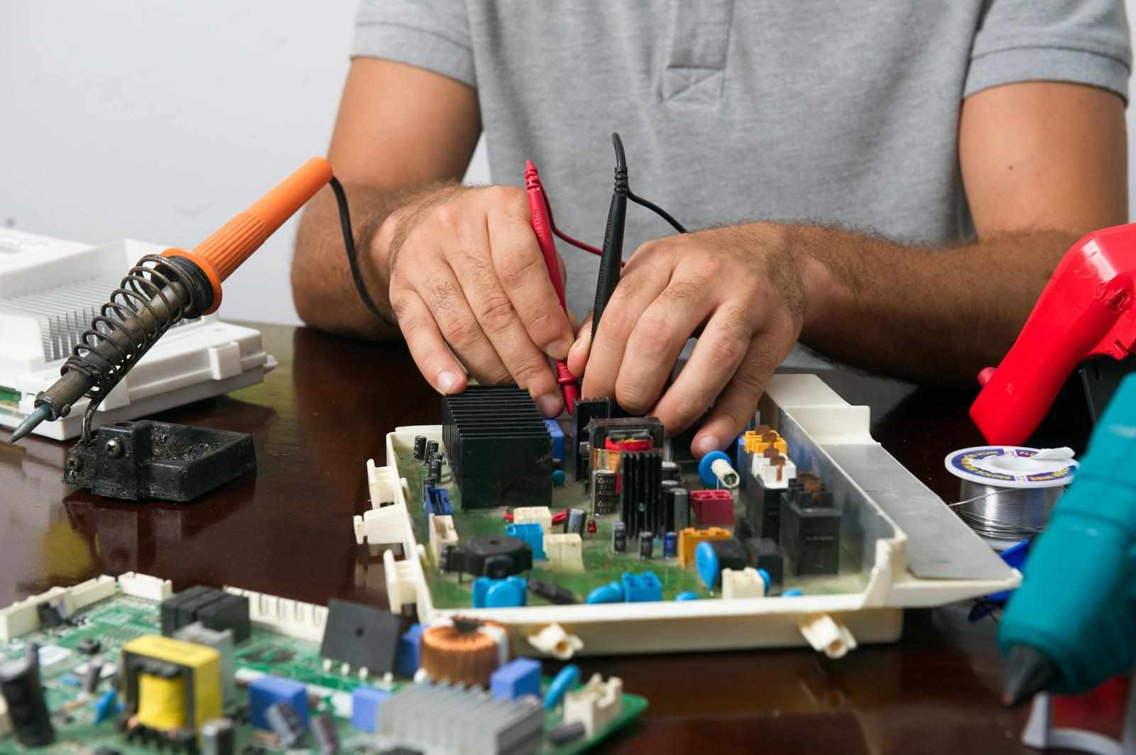 High-Performance Memory Chipsets for Smooth Data Processing