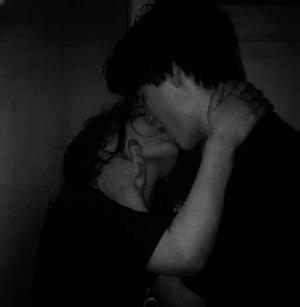 वर्चस्व को है निशी से बचपन से प्यार