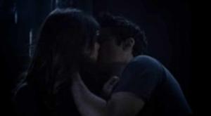 वर्चस्व के कहने पर, निशी ने अपना बच्चा मार दिया