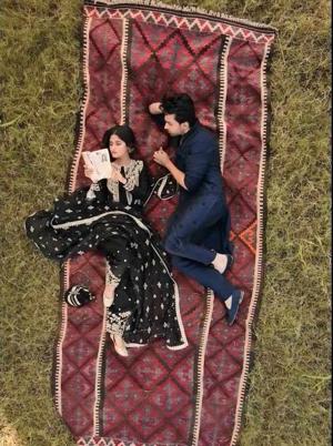 Ch 9 - चार घंटे तक एक टक देखना