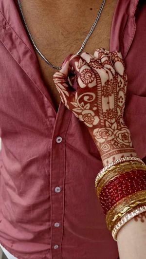Ch 97 - Even सुखी रोटी is good when you are with me