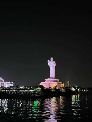 CHAPTER 3: The story and delusions of little hearts