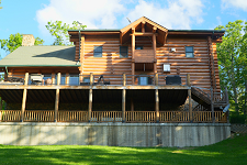 Building Dreams or Headaches? Mistakes to Avoid When Hiring Log Cabin Contractors