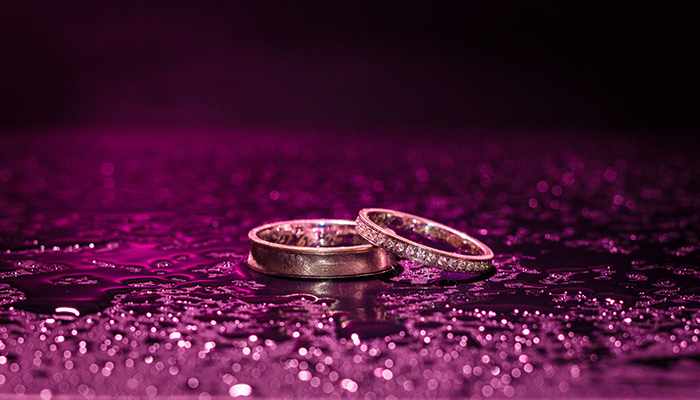 How to Choose the Perfect Engagement Ring: Tips & Trends for 2025