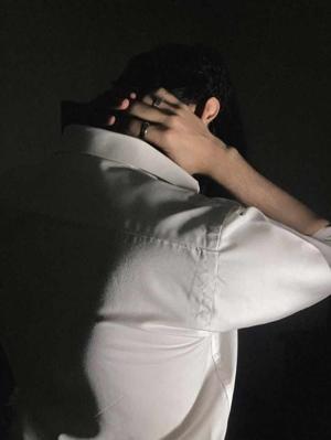 15 A kiss born of insecurity ๐