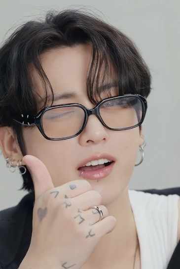 Jungkookie in New Yorkie