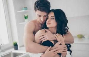 Intimacy π₯π₯΅ / $uΒ’king & boobs pressing π₯π