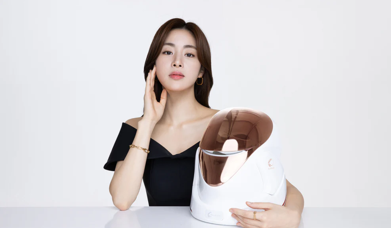 LED Mask Australia – CELLRETURN Platinum LED Mask for Radiant Skin
