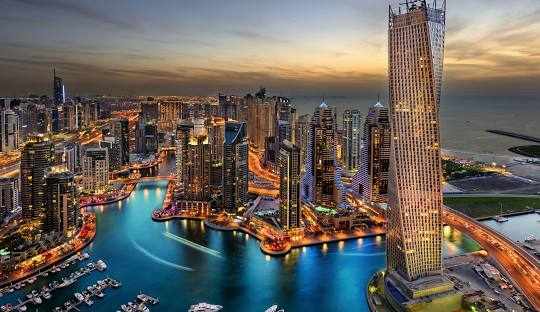 Independent India: The Golden Triangle with Dubai – A Journey of Culture, Majesty & Modern Marvels