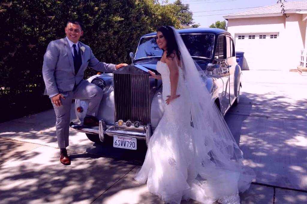 Classic Car Rentals in Rancho Palos Verdes: The Key to Memorable Moments