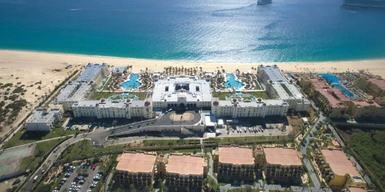 Why Cabo San Lucas is the Ultimate Wedding Destination