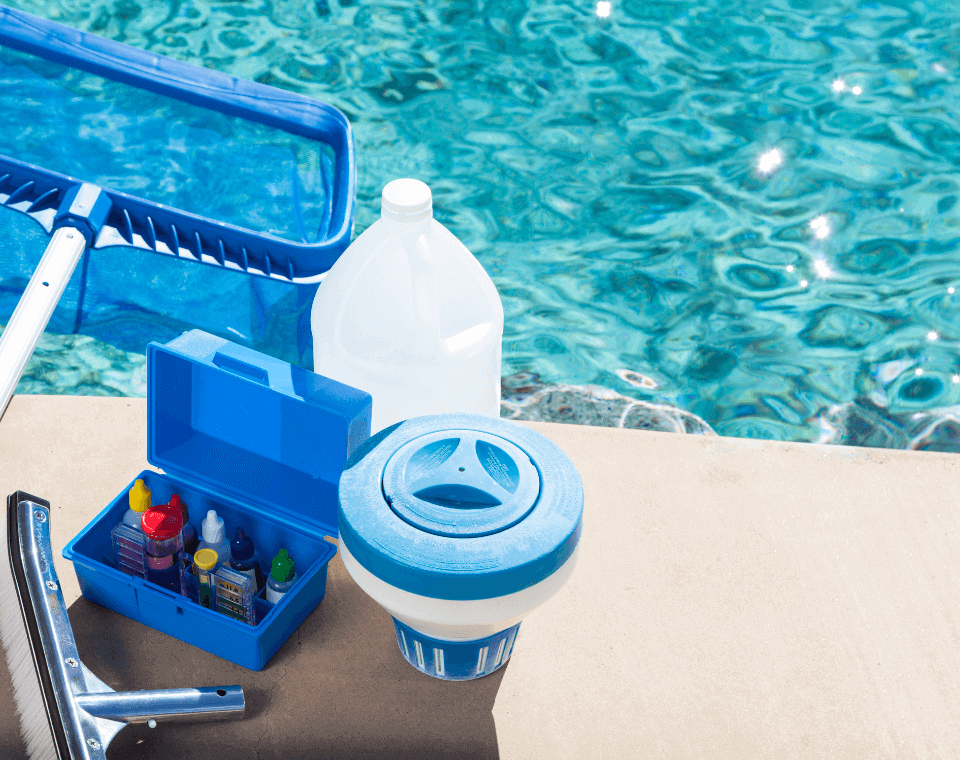 Affordable Pool Cleaning Service in Parkway, CA