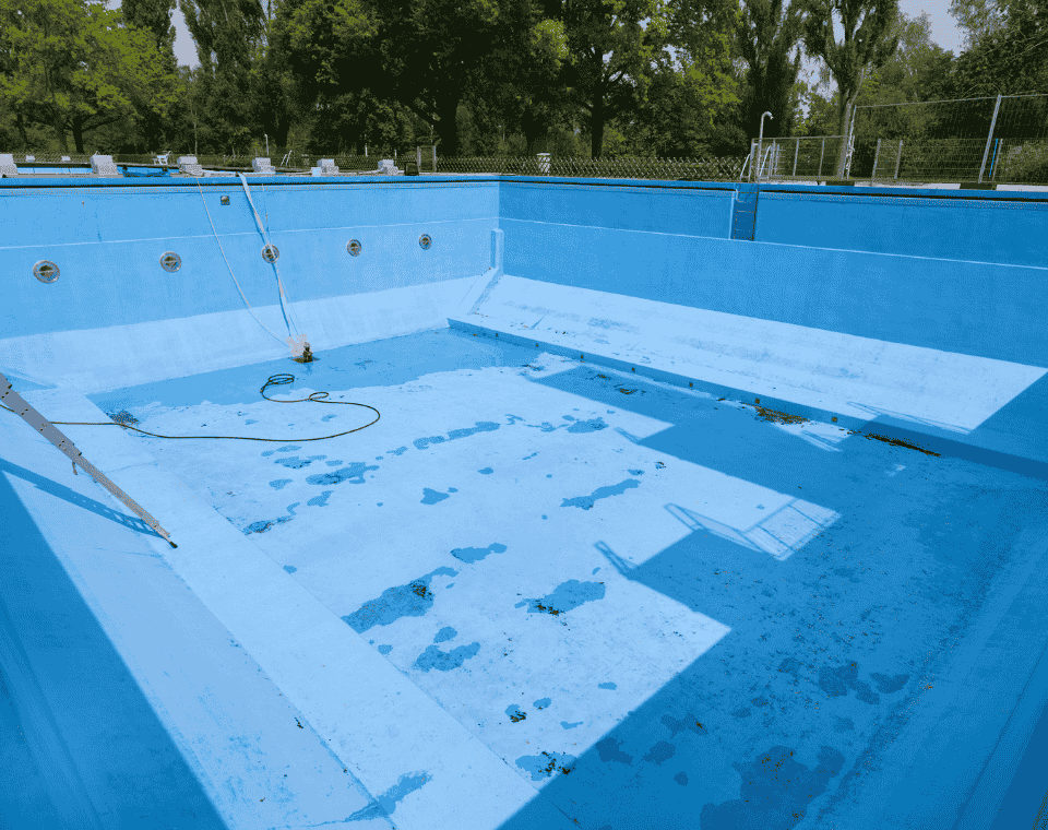 Affordable Pool Cleaning Service in Rosemont, CA