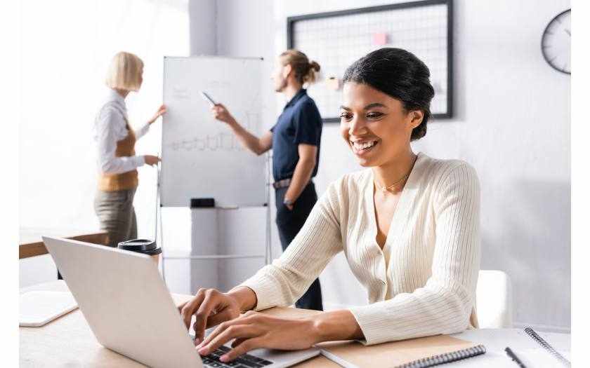 Essential Labour Data on Worker Demographics and Skills Shortages to Help Immigrants Plan a Successful Career Path