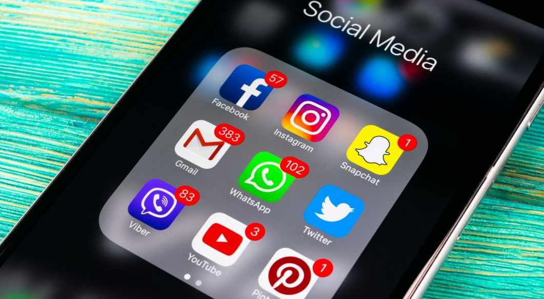 Your 2025 Guide to Starting and Scaling a High-Performing Social Media Agency