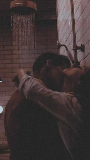 🌶️🥵🔞Dosto se distence huyi kam🔞🔞💦👅🔞 threesome 🔞,,,, 🔞display fucking 🔞 🔞getting banged by twins Fuck🔞