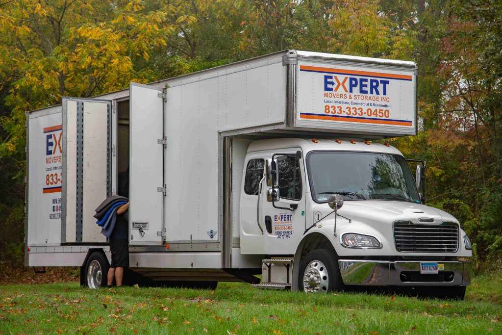 Local Moving Services in Westport CT by Expert Movers and Storage