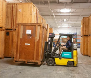 Need Local Movers in New Canaan, CT? Here's How to Choose Right