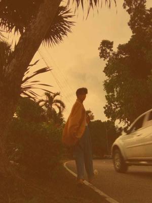 GOLDEN HOURS.