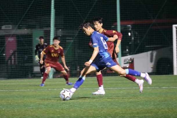 경희대학교와 단국대학교가 1, 2학년 대학 풋볼 리그 8강에 진출합니다
