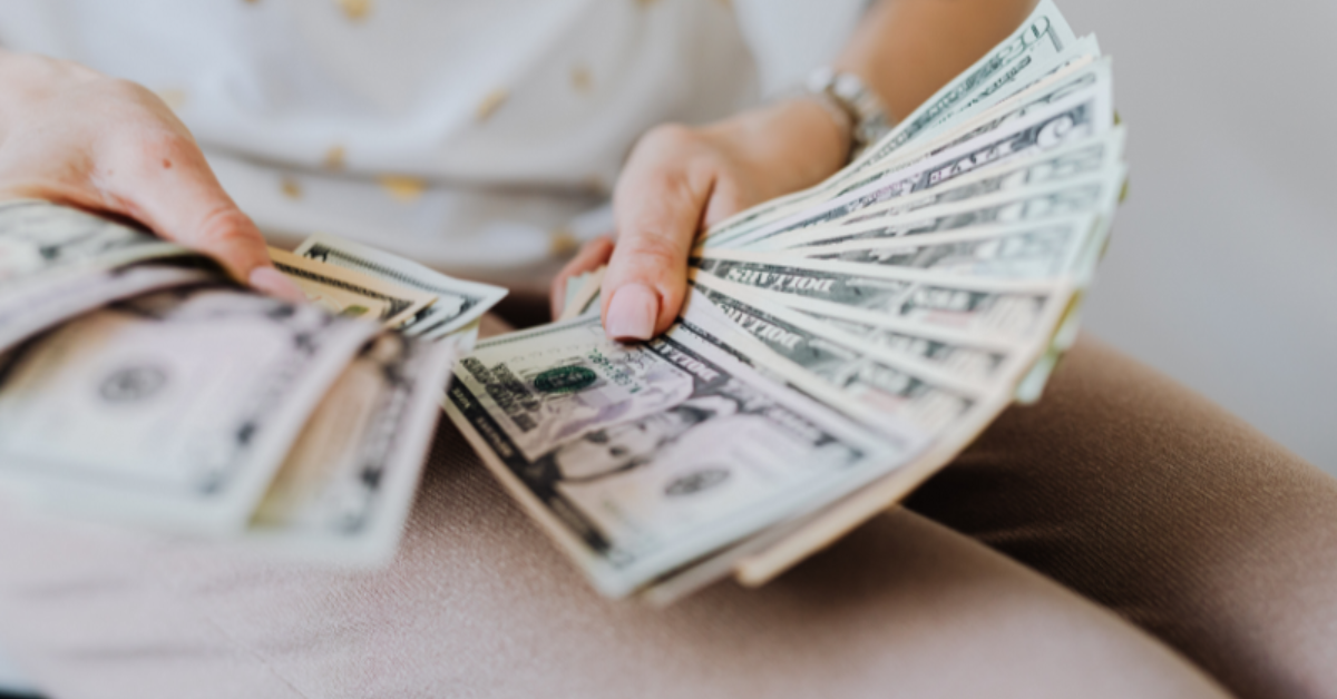 Money Lender