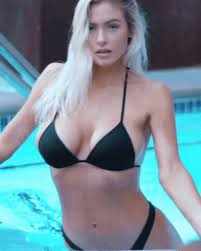 Sex In Pool With Friend Brother🔞🙈😍🫠💋