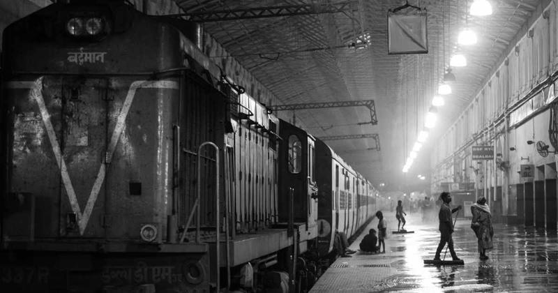 Haunted train π