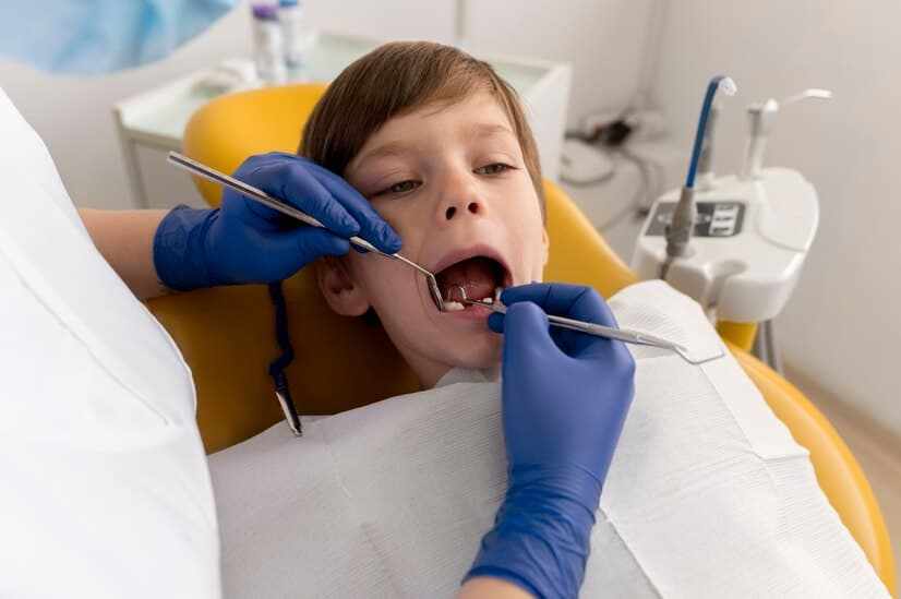 How to Find the Best Pediatric Orthodontist Near You: What to Look For in 2025